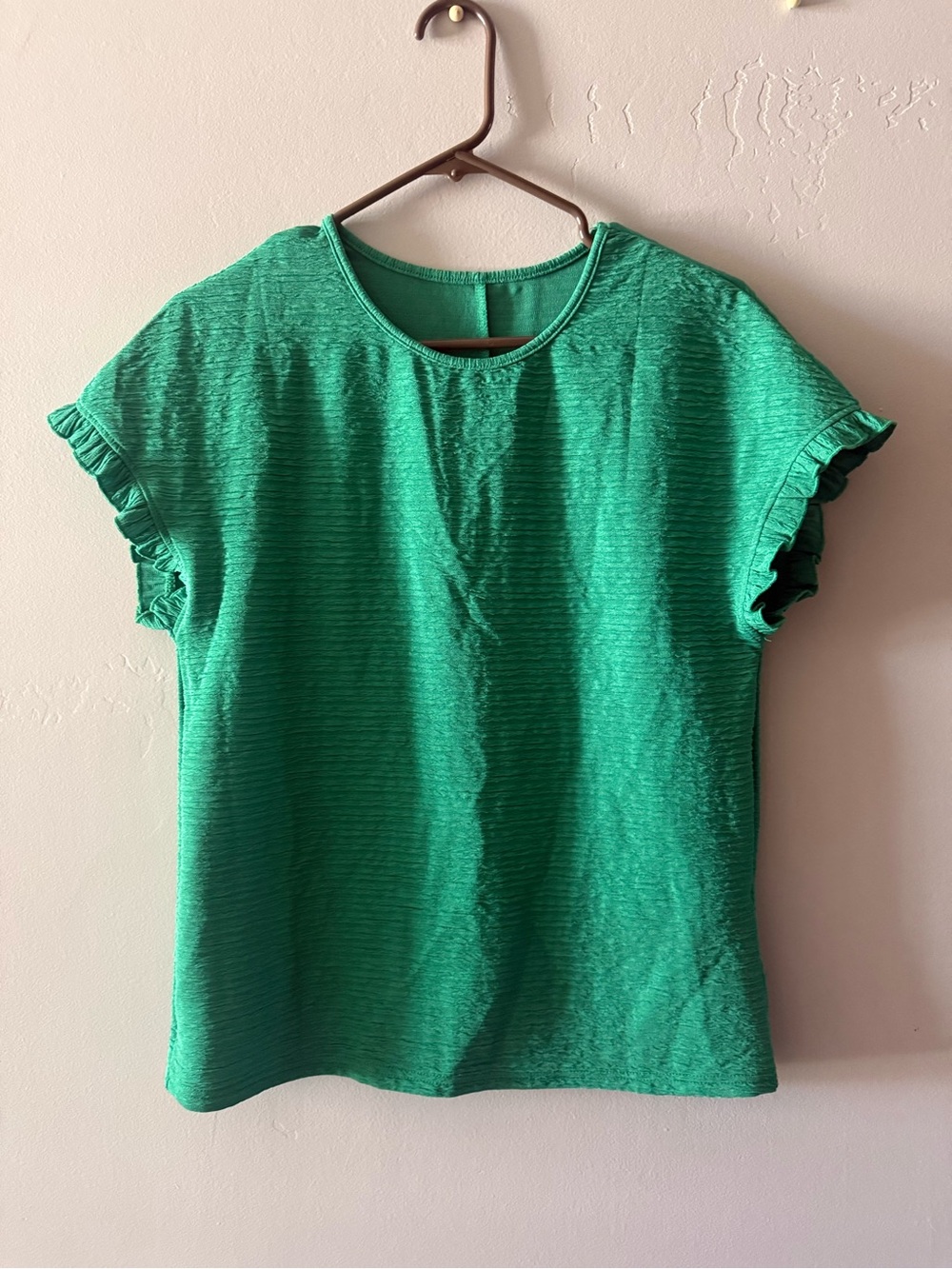 Women’s Green Ruffle Sleeve Top